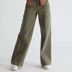 PACSUN GREEN CARGOS